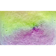 Load image into Gallery viewer, Unicorn Horn Bath Bomb
